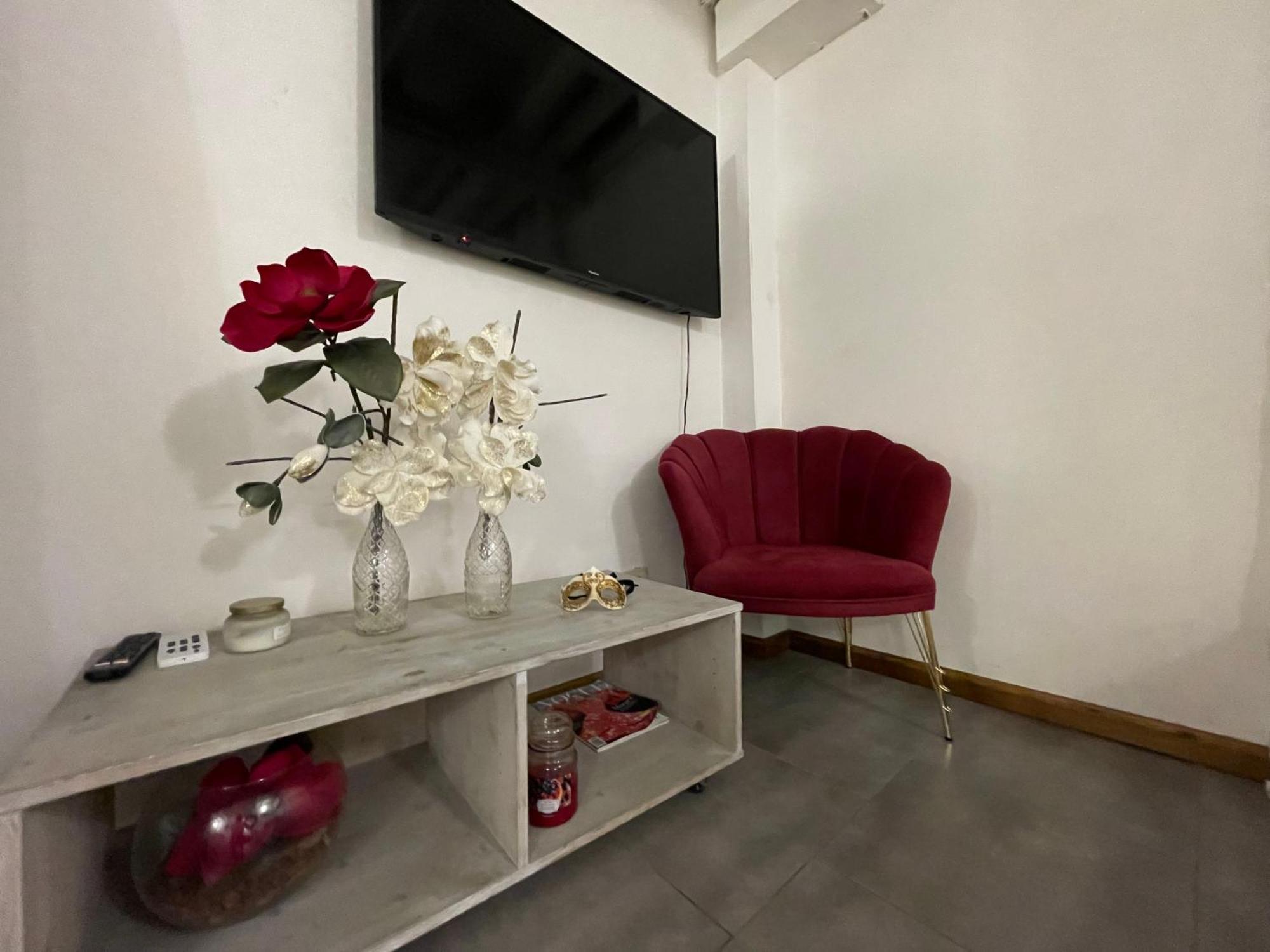 Apartment In The Heart Of Roma Экстерьер фото